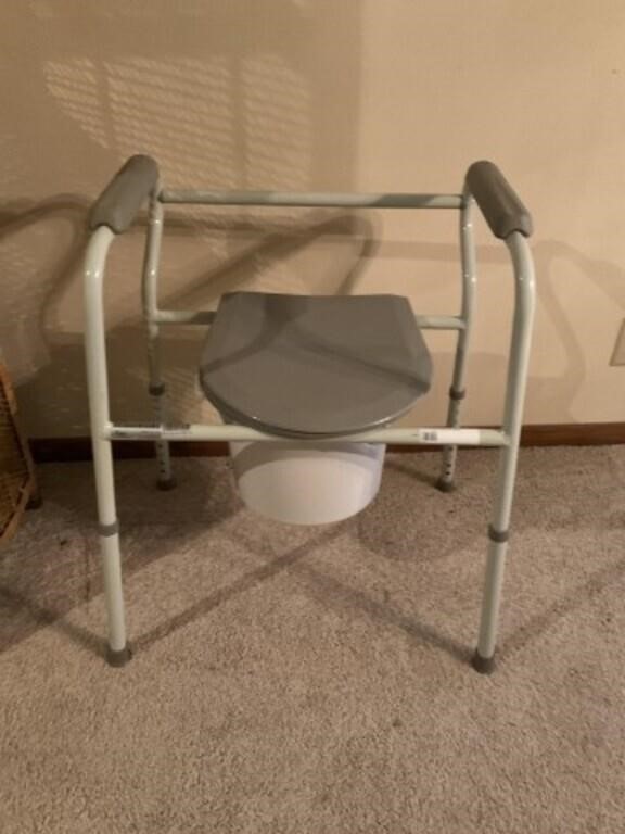 Commode Fixed Arm