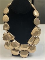 MARLAWYNNE GOLD TONE STATEMENT NECKLACE
