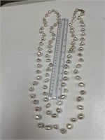 EXTRA LONG PEARL NECKLACE