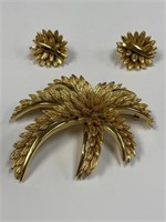 TRIFARI STAR? BROOCH WITH CLIP ON EARRINGS