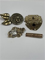 LOT OF 4 VICTORIAN STYLE & MESH BROOCHES