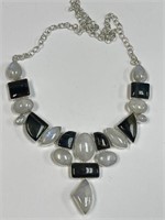 HANDMADE SILVER TONE NECKLACE WITH GEMSTONES