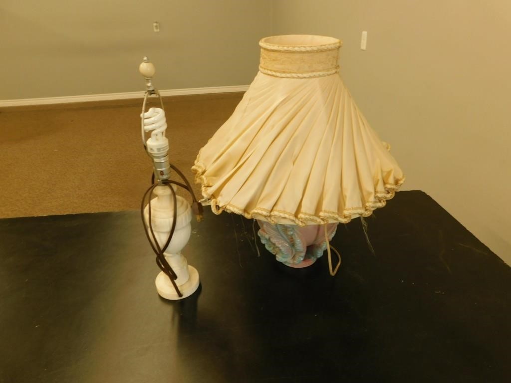 2 Table lamps TESTED
