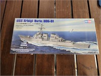 USS Arleigh Burke DDG-51 Boat Model Building Kit