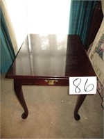 End Table 21"H  21"W 26"L