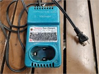 Makita 115 volt fast charger