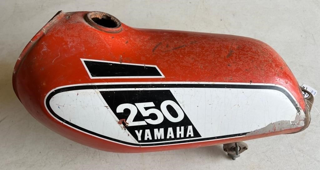Yamaha 250 Vintage Gas Tank