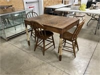 44x32 Oak Table w/ 3 Bentwood Chairs PU ONLY