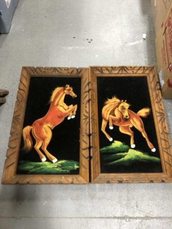 PAIR OF HORSE PICTURES