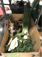 BOX OF FLORAL