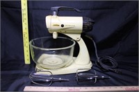 Vintage Sunbream Electric Mixer