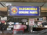 Lighted Oldsmobile Gen. Parts Sign