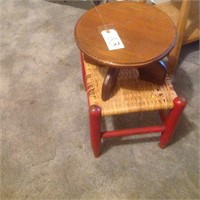 2 small foot stools