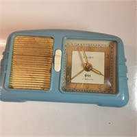 Vintage Alarm clock shaped like a radio