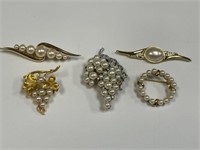 LOT OF 5 PEARL PINS 2 ARE SIGNED LISNER & MONET