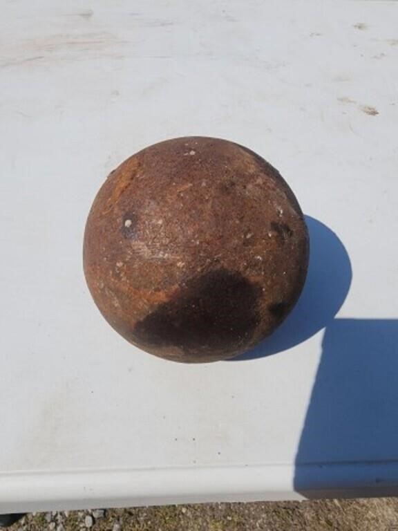 4 1/4"  Civil War cannon ball.