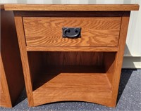 Montana Furniture Single Drawer End Table