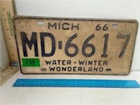 Michigan 1966 Winter Wonderland License Plate