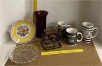 Lattice Edge Plate, Mugs, Vase & More