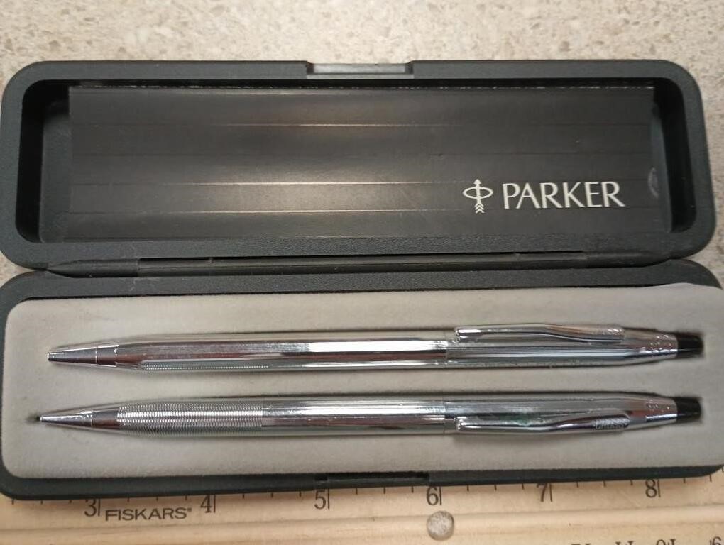 Cross Mechanical Pencil & Pen Set In Parker Case