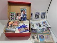 (QTY) Assorted Sports Cards