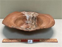 EYE CATCHING FUNDY CLAY POTTERY DISPLAY BOWL