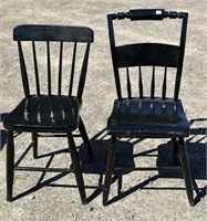 TWO VINTAGE PRETTY BLACK LACQUERD CHAIRS
