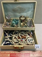 NICE LARGE LOT OF COSTUME JEWELRY AND CASE