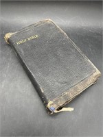 1943 King James  HOLY BIBLE