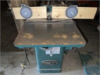 Grizzly 1 1/2HP shaper