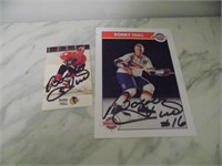 2 Signed Bobby Hull Cards