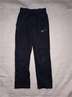 C9) Large boys Nike pants, drawstring waist. Fit