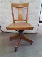 Oak chair with wheels