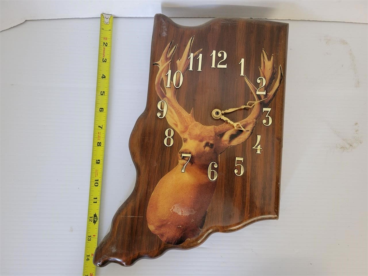 Indiana Deer Clock
