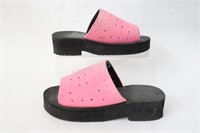 NEW - Ladies Summer Beach Shoe, Size 8