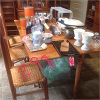 kitchen table and 6 chairs