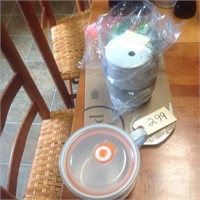assorted items, pampered chef items