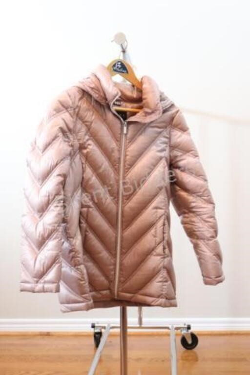 LAURA Petites Winter Jacket  - Size Medium