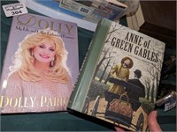 Dolly Parton & Anne of Green Gables books