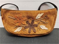 Vintage leather purse. 1 zipper.100% genuine