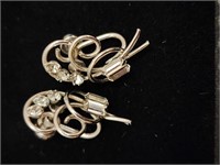 Vintage sterling silver fashion clip on earrings