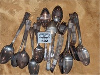 Spoons - Mixed pattern silver plate