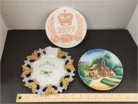 Vintage Collector Plates
