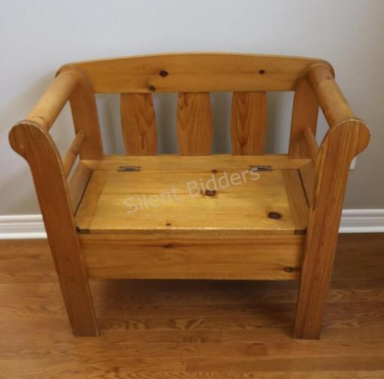 Classic Pine Single Bench w Storage Seat