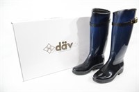 NEW in Box Ladies DAV Navy Size 10 Boots