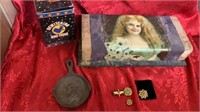 ANTIQUE JEWELRY BOX   MILITARY BUTTONS   EMBLEMSx