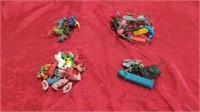 BAGS OF TOYS    DINOSAURS   SUPER HEROS   ARMY