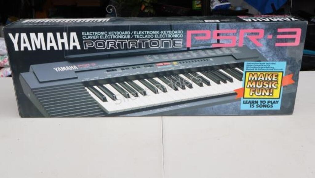 Boxed Yamaha PSR-3 Electronic Keyboard