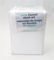 Sealed White Twin Flannel Sheet Set