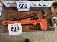 Pipe wrenches (2)